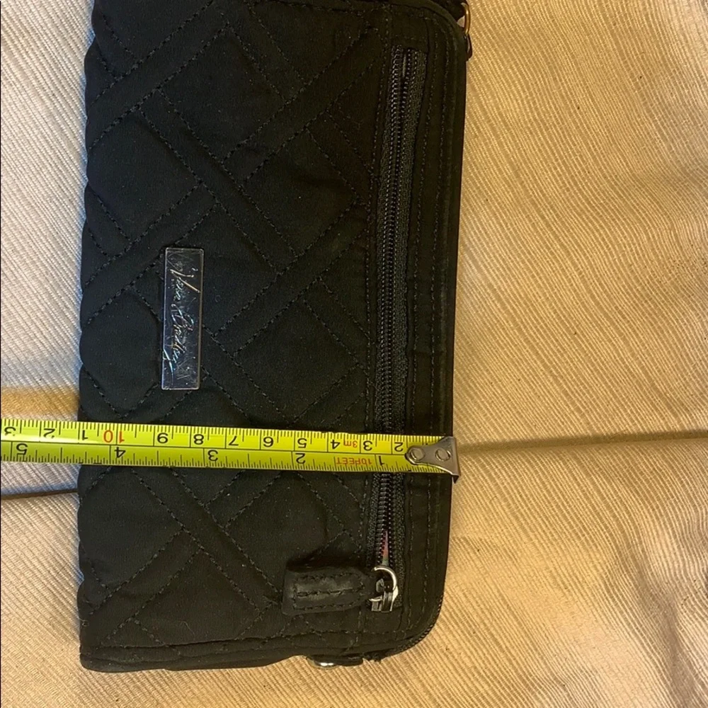 Vera Bradley multi-pocket wallet w/zipper coin pkt - Picture 13 of 14